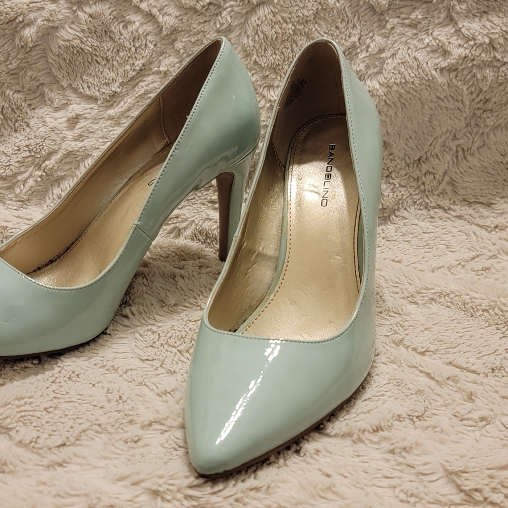 Bandolino Baby Blue Pumps Size 8